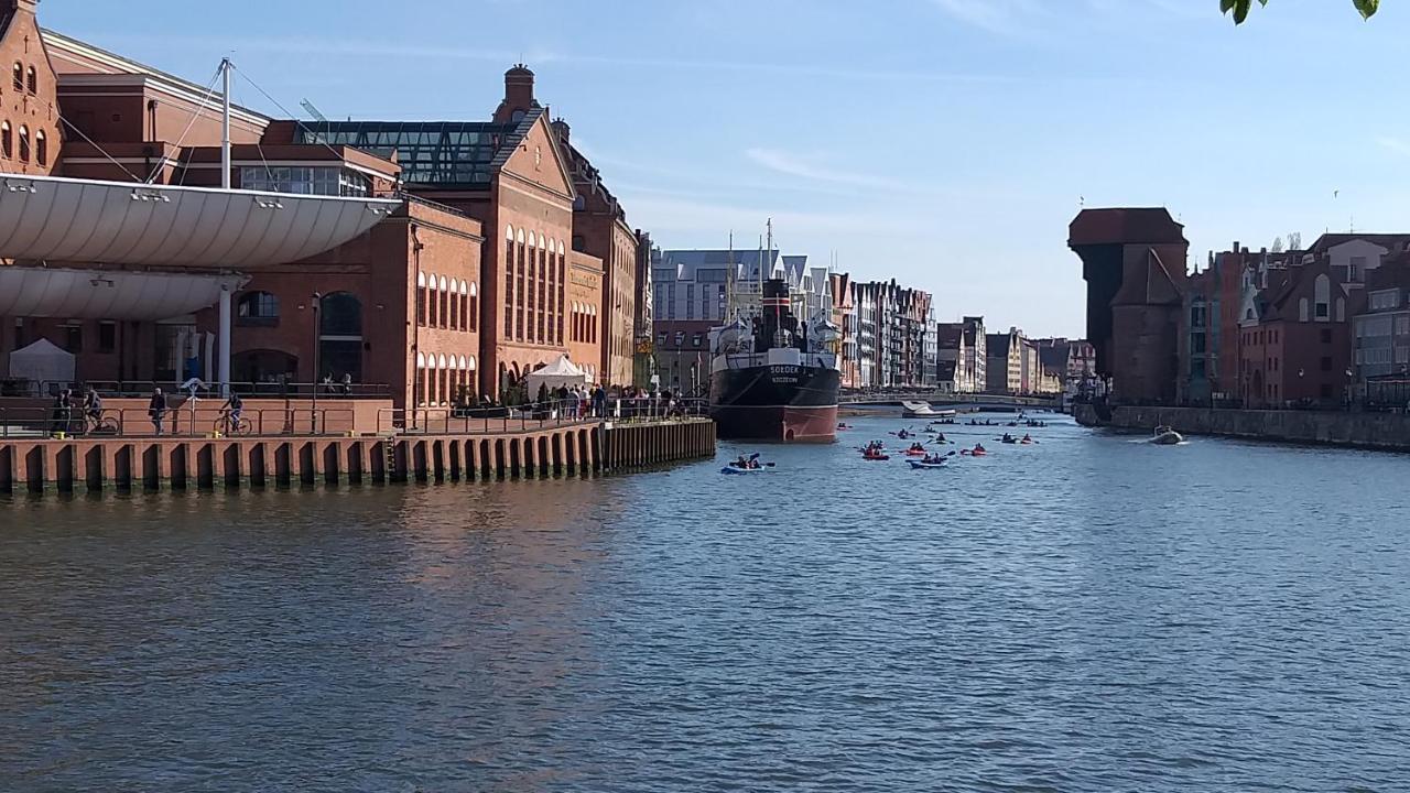 Pokoje Sobie Na Wyspie Gdansk Exterior foto